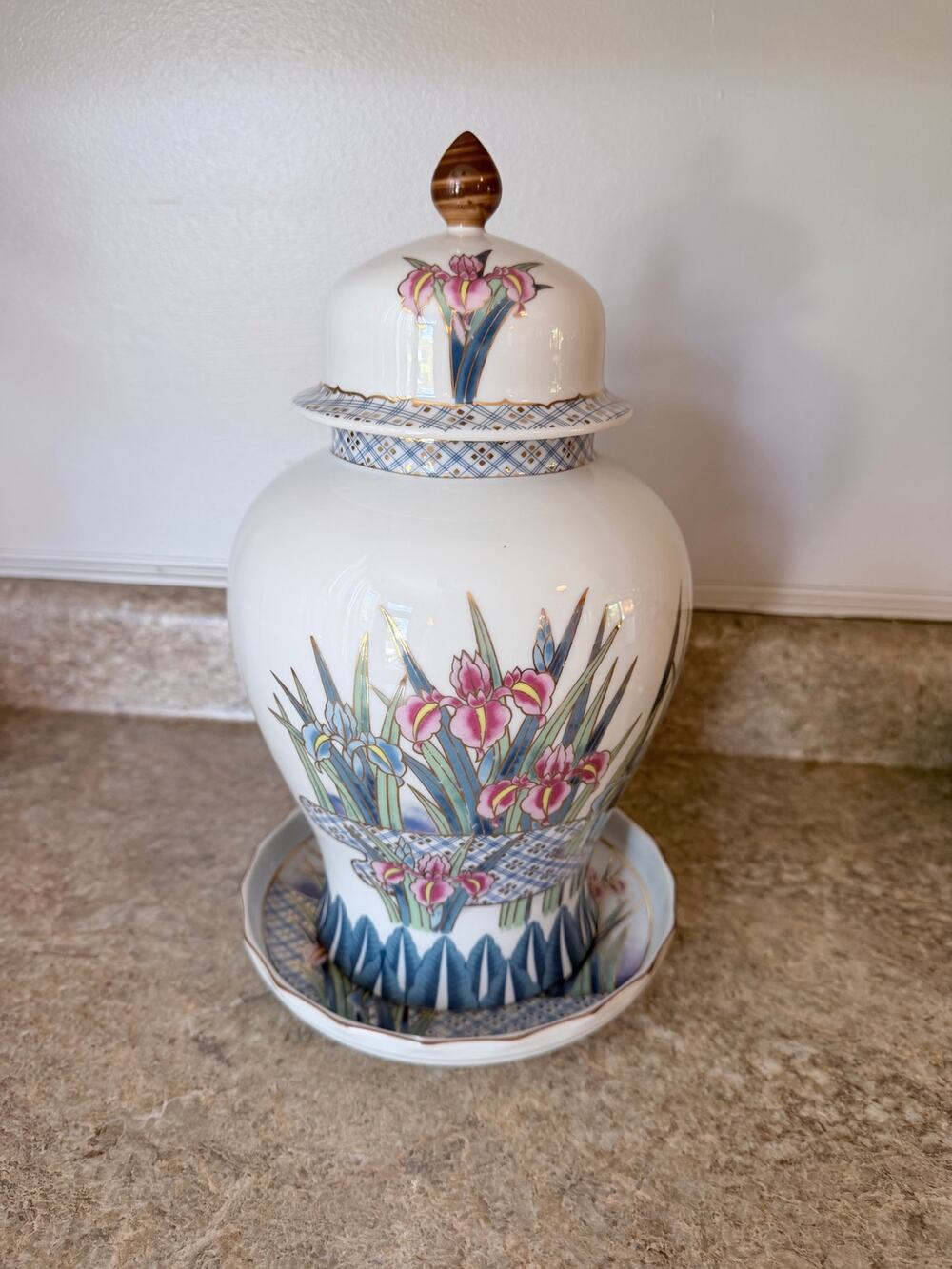Vintage Japanese Porcelain Ayame Iris Seizan Pink Blue Gold Ginger Jar and Base